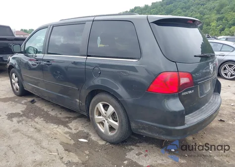 2011 Volkswagen Routan Sel z USA, uszkodzony, nr VIN 2V4RW5DG8BR804720